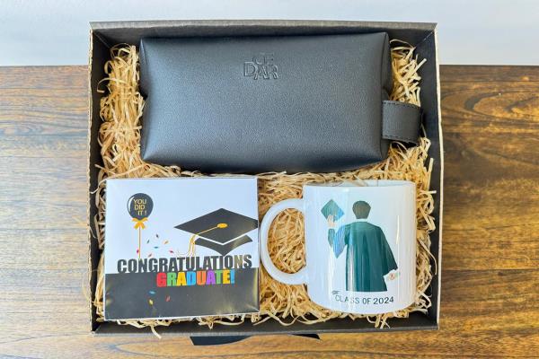 Classy Congrats Giftbox